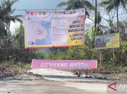  Desa-Desa Korban Erupsi Lewotobi Dipasangi Tulisan Dilarang Masuk