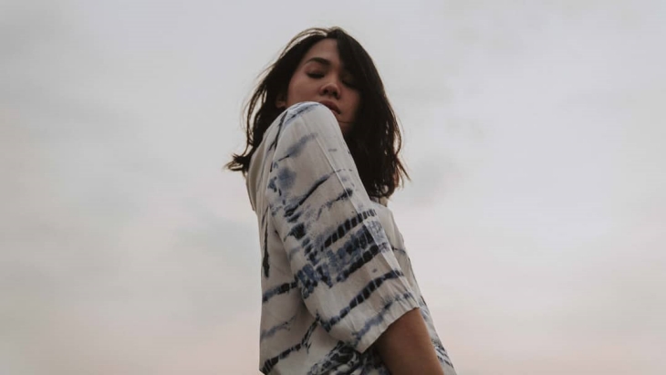 Menerima Rasa Lelah dan Sedih lewat Single 'Okay' 