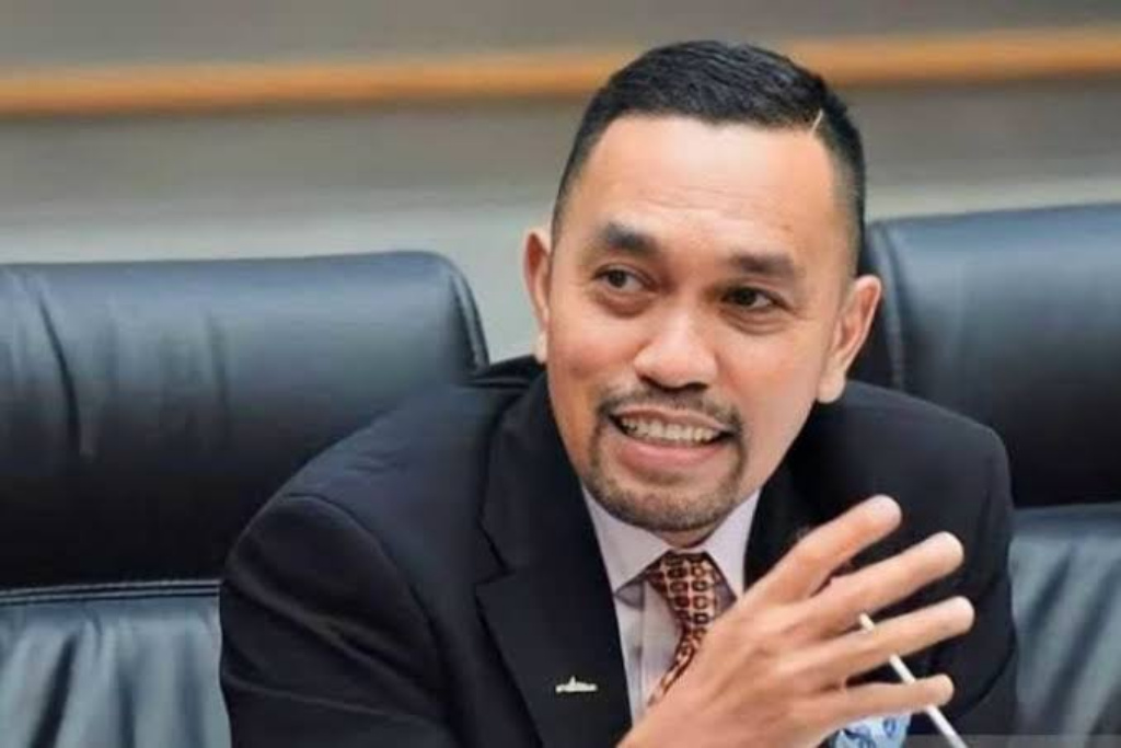 RUU Polri Berpotensi Jadi Inisiatif Pemerintah, DPR Tunggu Masa Sidang