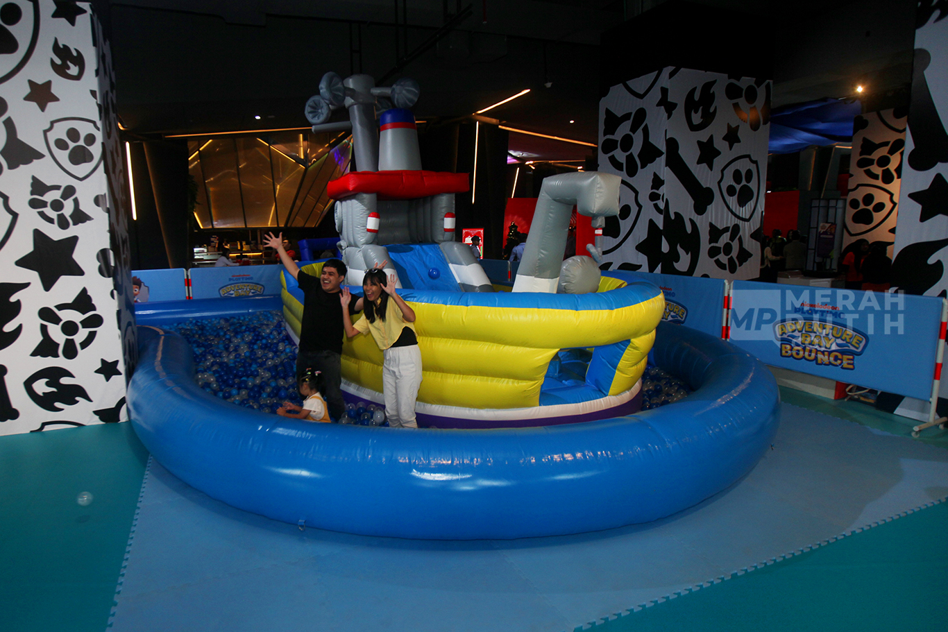 Wahana Bermain Paw Patrol Adventure Bay Bounce Hadir di Carstensz Mall
