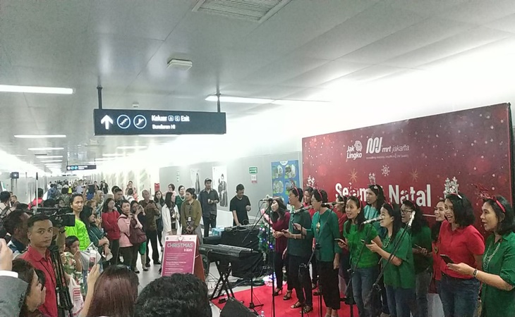 Penampilan Christmas Carol di Jakarta