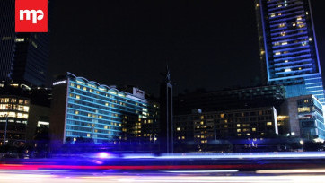 Peringatan Earth Hour di Ibu Kota Jakarta