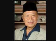 Probosutedjo Dimakamkan Disamping Makam Ayahnya