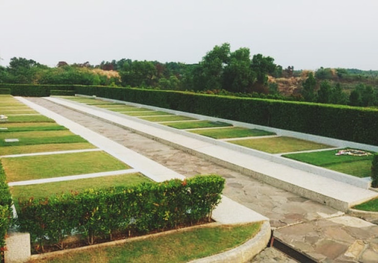 Berapa Biaya Pemakaman di San Diego Hills Memorial Parks and Funeral?