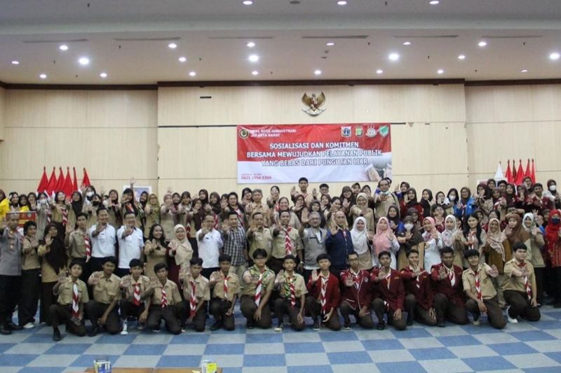 Pelajar Mesti Terlibat Laporkan Pungli di Sekolah