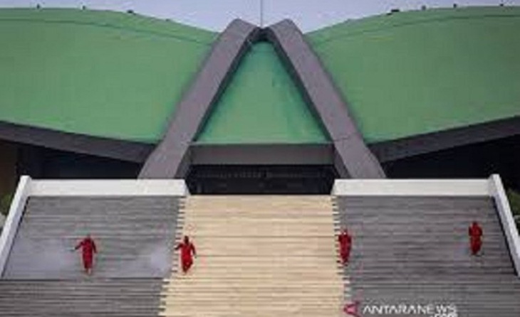 IPW Sesumbar Jokowi Serahkan Nama Calon Kapolri ke DPR pada Rabu