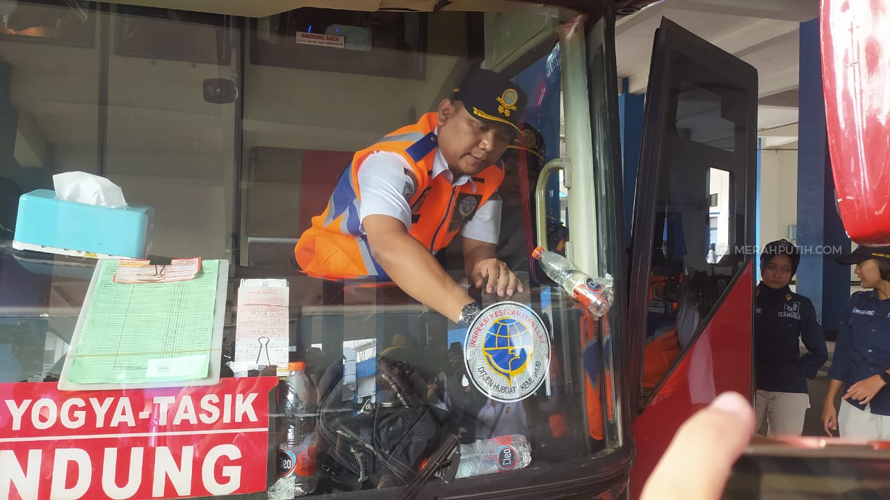 Puluhan Bus di Terminal Tirtonadi Solo Tidak Laik Jalan