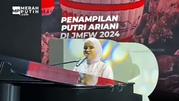 Penampilan Putri Ariani Di JMFW 2023
