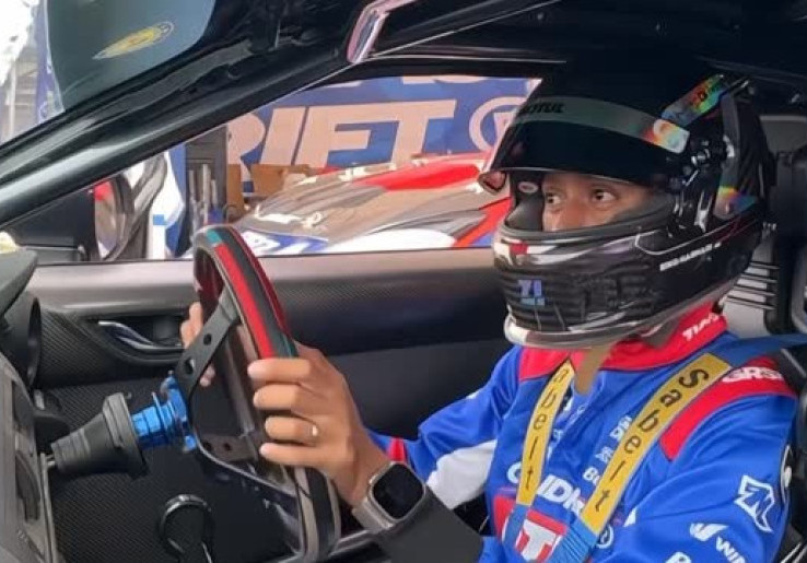 Aksi Ziko Harnadi Bikin Indonesia Diecast Expo 2025 Bergemuruh, Penonton Diajak Ngedrift Bareng!