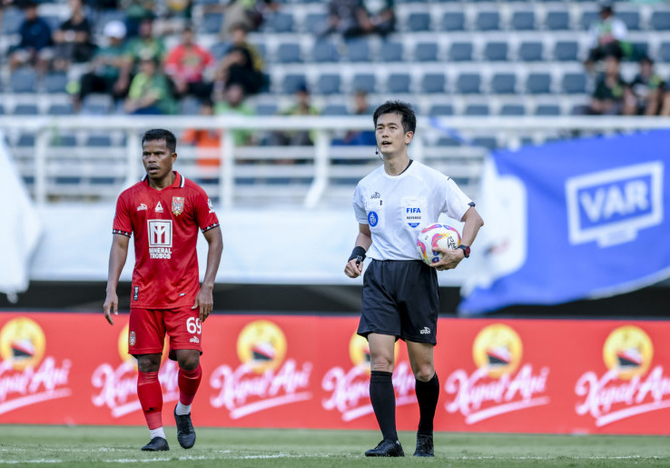 Duel Bergengsi Persib Bandung Vs Persija Jakarta Akan Dipimpin Wasit Asing Asal Korea Selatan Ko Hyung-jin