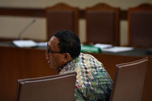 Pejabat Kemenpora Ending Fuad Hamidy