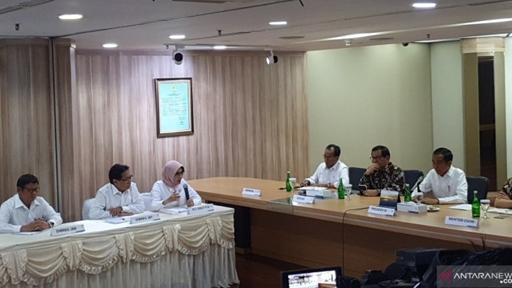 Presiden Jokowi di Kantor PLN Pusat di Jakarta pada Senin (5/8/2019). (ANT/Bayu Prasetyo)