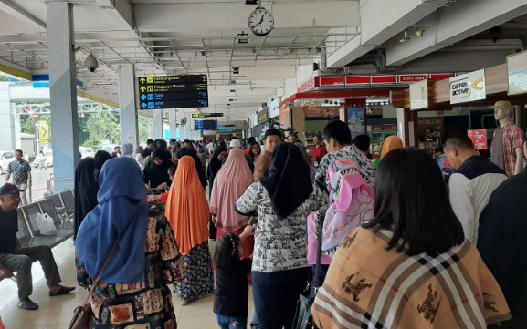Bandara Halim Perdanakusuma Siapkan Kejutan Spesial untuk Penumpang Terakhir 2019