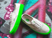 RETROSUPERFUTRE X Vans, Kolaborasi dengan Warna Meriah