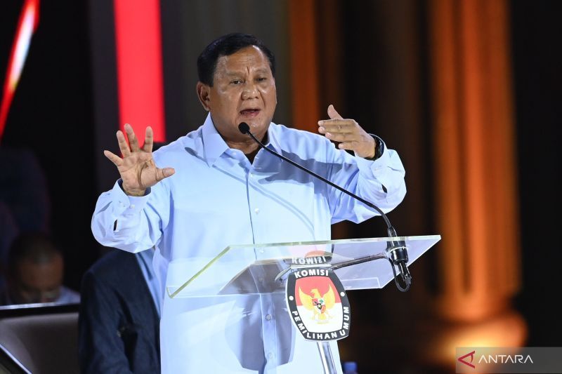 Debat Pilpres Panas, Prabowo Sebut Anies Profesor yang Menyesatkan