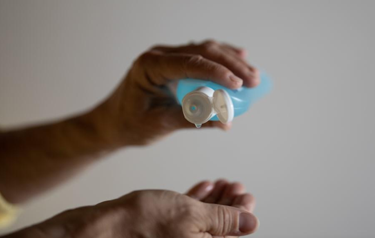 Hand Sanitizer Bekal Lawan Virus di Fase New Normal