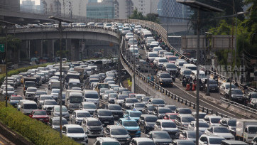 Kemacetan Lalu-Lintas Jakarta Maju Satu Jam Lebih Awal saat Puasa Ramadan