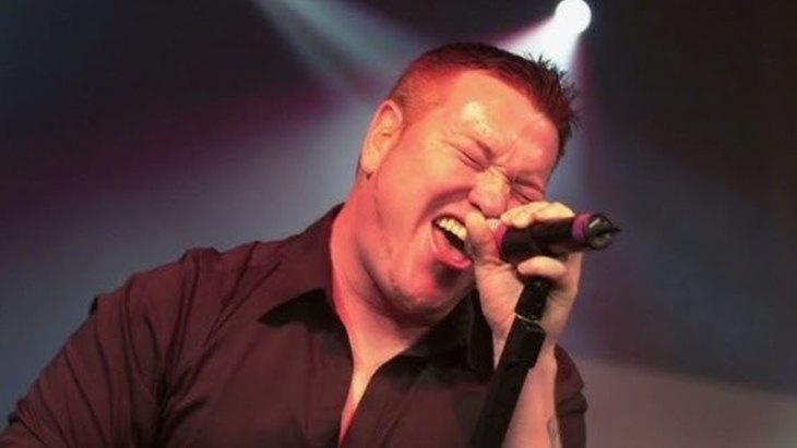 Vokalis Smash Mouth Steve Harwell Meninggal Dunia