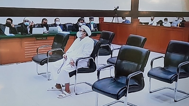 Penahanan Diperpanjang, Kuasa Hukum Rizieq Layangkan Surat Protes