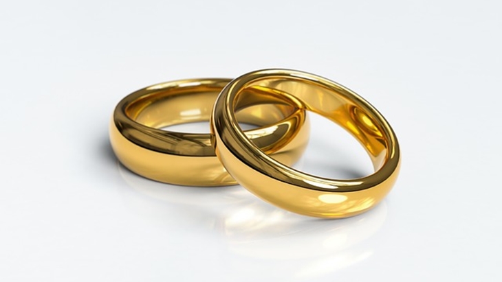 Surat Edaran MA Dinilai Tak Cukup Akhiri Praktik Nikah Beda Agama