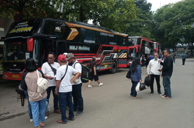 250 Orang Solo Berangkat ke Jakarta Hadiri Silaturahmi Nasional Relawan Jokowi
