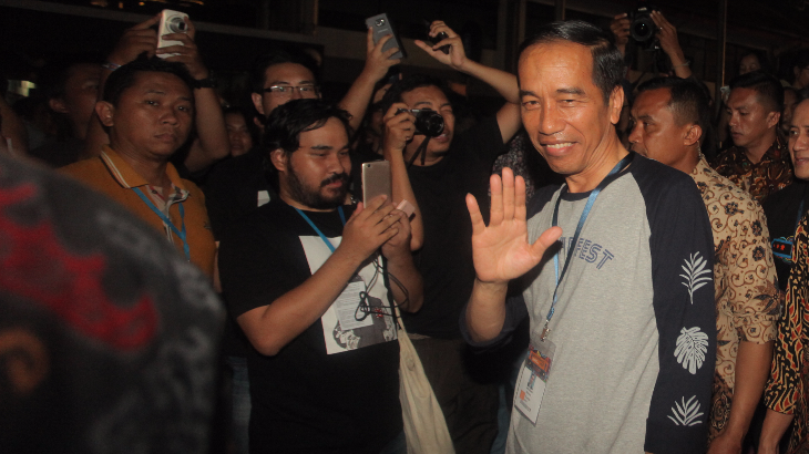 Elektabilitas Jokowi dan PDIP Tinggi, Roy Suryo: Belanda Masih Jauh