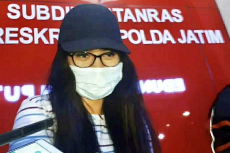 Muncikari PA Putri Pariwisata Indonesia Punya Stok PSK 100 Publik Figur