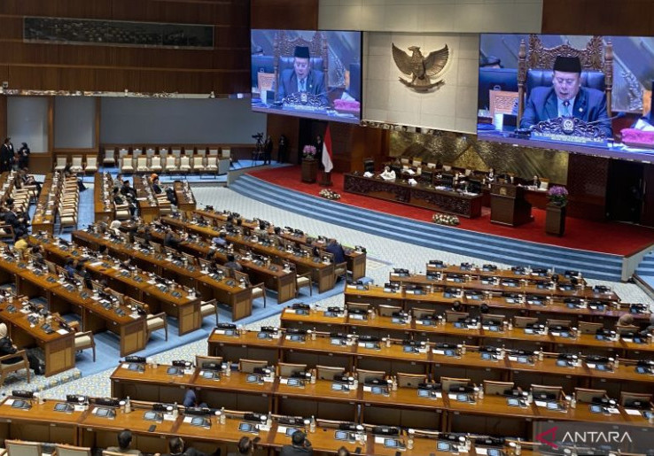 Paripurna Tetapkan RUU Pelindungan Ketenagakerjaan Jadi Usul Inisiatif DPR
