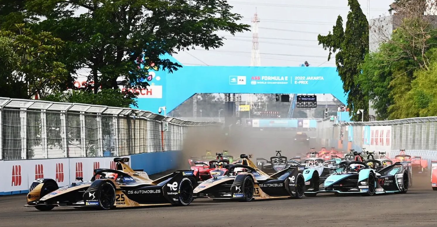 Jakpro Evaluasi Formula E 2025: Putuskan Nasib Jakarta E-Prix Tahun Depan