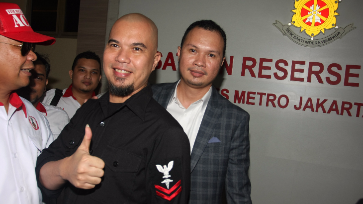 Mulan Jameela dan Fadli Zon Datang ke Polres Metro Jakarta Selatan