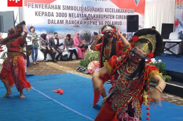 Menguak Sejarah Tari Topeng Cirebon