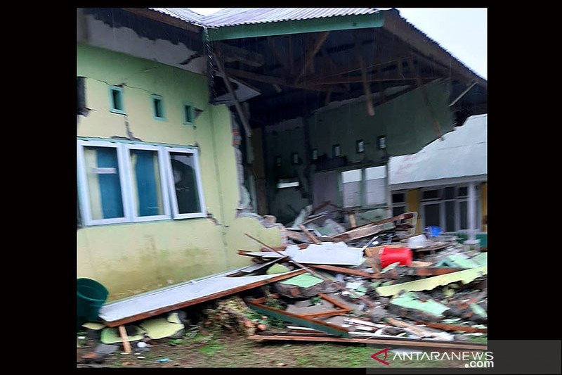 Kerusakan akibat gempa
