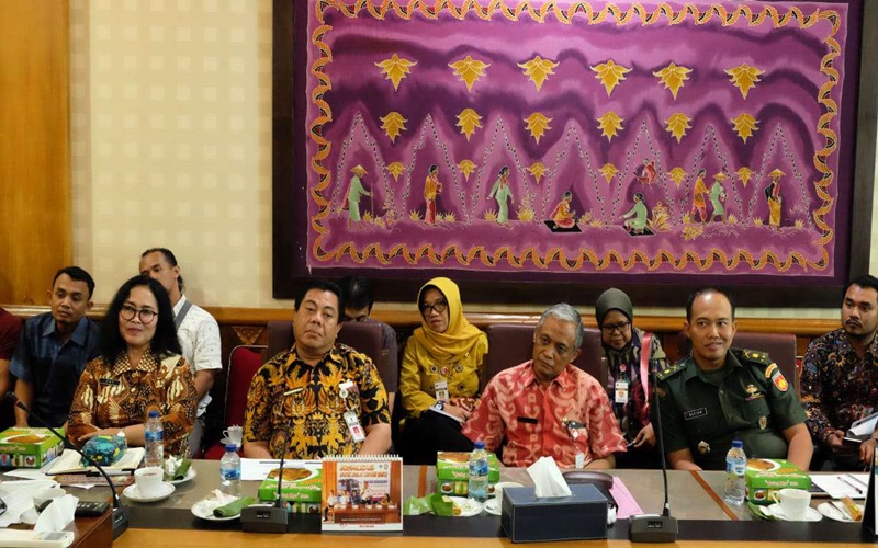 Pertemuan utusan Kemendagri dengan Keraton Surakarta guna membahas dana hibah