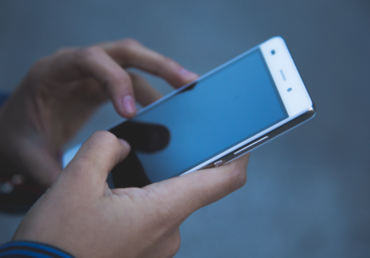 Beras Digital Tak Lagi Dirampas: Bebas dari Hangus, Terkunci Sengkarut Aturan Telco