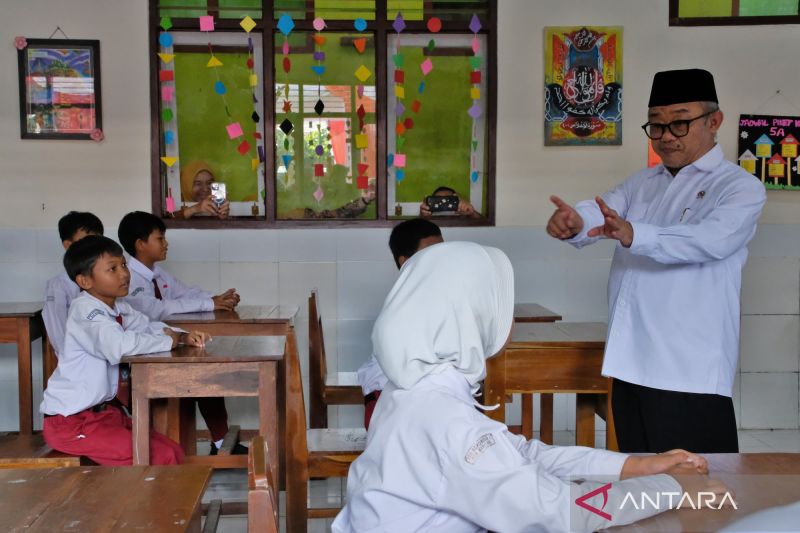 Hardiknas 2026, Mendikdasmen Tekankan 3M dan Deep Learning Kunci Pendidikan Nasional