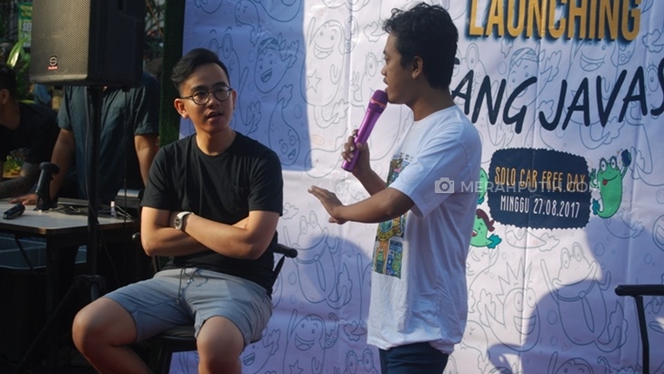 Sang Adik Lirik Dunia Bisnis, Gibran Tak Merasa Tersaingi