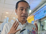 Jokowi Optimistis Perekonomian Lebih Baik saat Datangi Pasar Tanah Abang