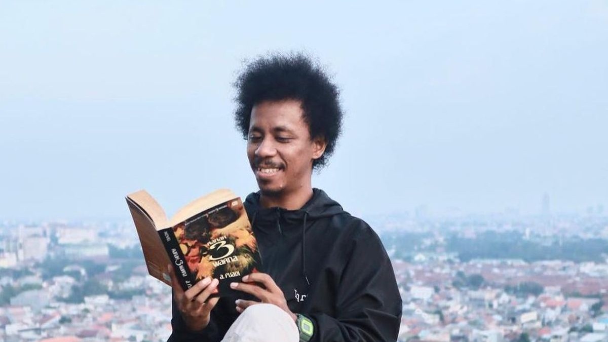 Makna Lirik Lagu 'Menari-nari' Raim Laode, tentang Bertahan dan Menikmati Hidup