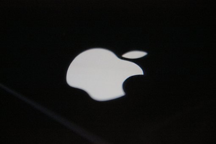 Bikin iPhone Lama Lemot, Apple Minta Maaf