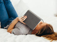 Biar Sehat, Baca Buku Yuk Sebelum Tidur!