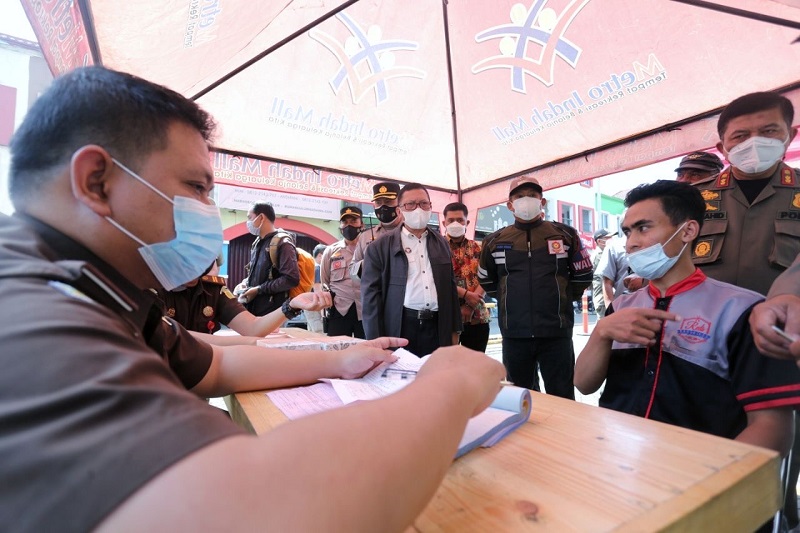 Sidang Tipiring PPKM Darurat. (Foto: Humas Kota Bandung)