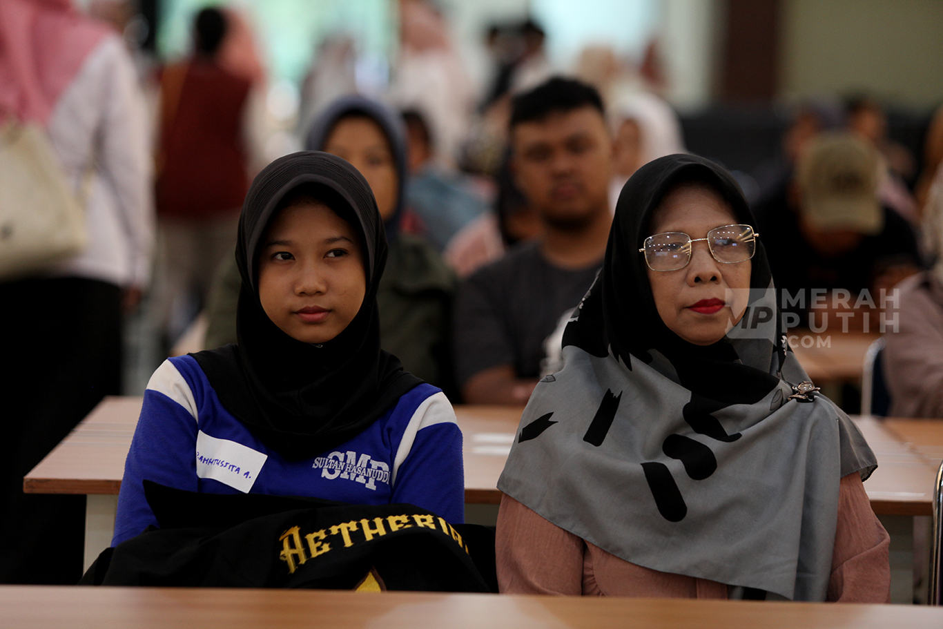 Ironi Pendidikan: Menteri Imbau Antar Anak Sekolah, Wagub DKI Malah Ancam Potong Tukin