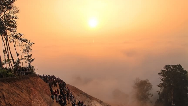 5 Fakta Tentang Gunung Luhur, Negeri di Atas Awan, Banten