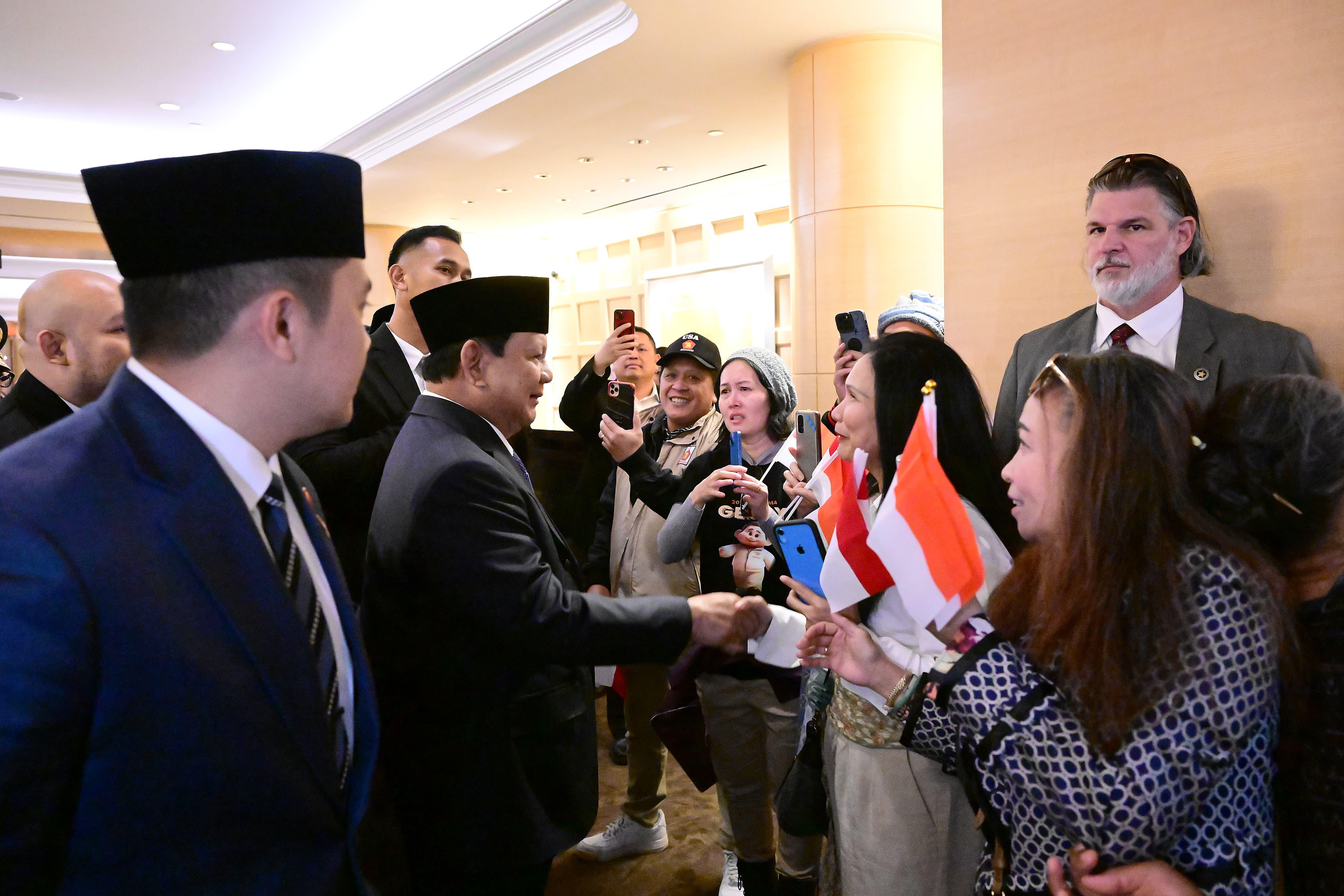 Euforia Masyarakat Indonesia Sambut Kedatangan Presiden Prabowo di Washington DC