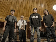 Lirik Lagu Hits 'Terbang' GIGI, Ceritakan Keinginan Seseorang untuk Kekasih Dambaan