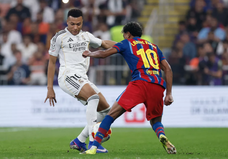 Kalah Lagi dari Barcelona, Sikap Kylian Mbappe di Final Piala Super Spanyol Picu Kontroversi