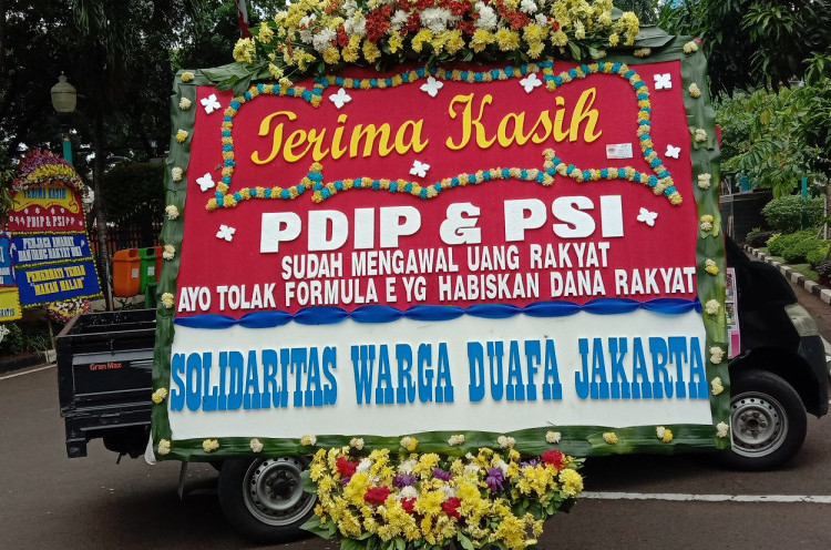 Kantornya Dibanjiri Karangan Bunga, Fraksi PKS Minta Wartawan Tanya Pengirimnya
