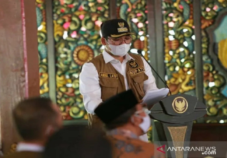 Bupati Bangkalan jadi Tersangka Suap Jual Beli Jabatan