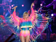 Taylor Swift Batalkan ‘Lover Fest’