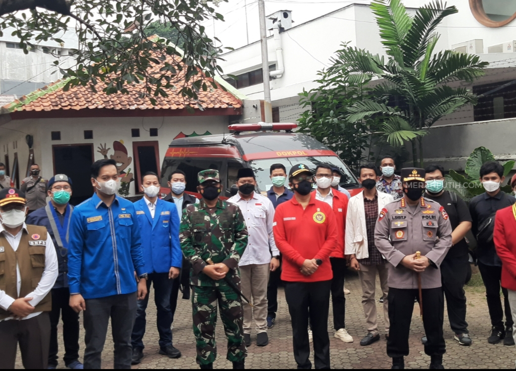 Kapolri, Panglima TNI dan Menkes Tinjau Vaksinasi Mahasiswa di Markas PMKRI